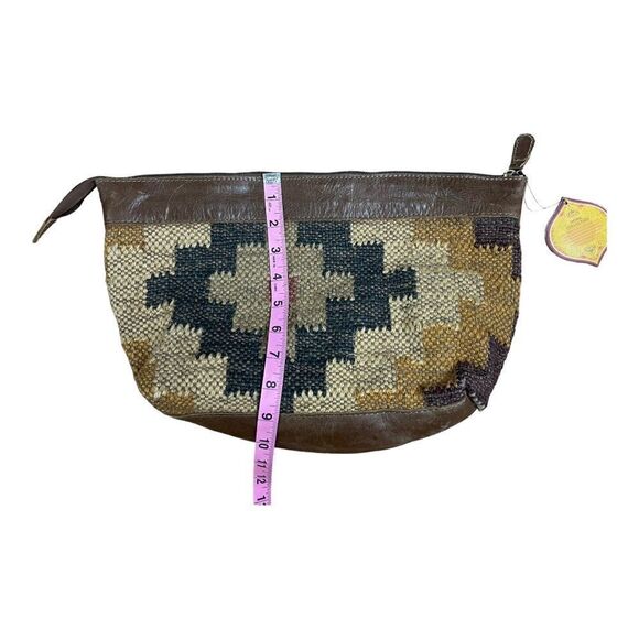 NWT Passport To India Brown Woven Tapestry Leather Pouch Bag Bohemian Clutch - Picture 4 of 6